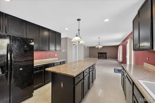 $420,000 | 917 Emerald Oaks Court, Eureka, MO 63025