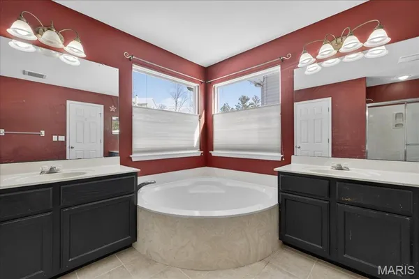 $420,000 | 917 Emerald Oaks Court, Eureka, MO 63025