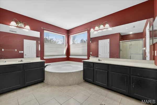 $420,000 | 917 Emerald Oaks Court, Eureka, MO 63025