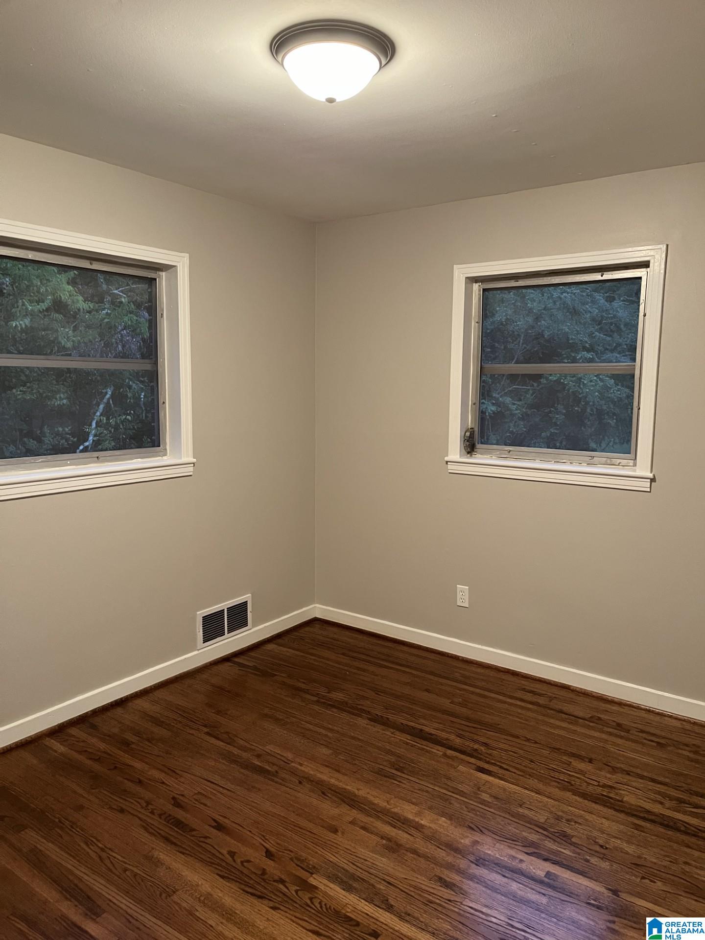 444 Azalea Way Birmingham, AL 35215 - Photo 5 of 17