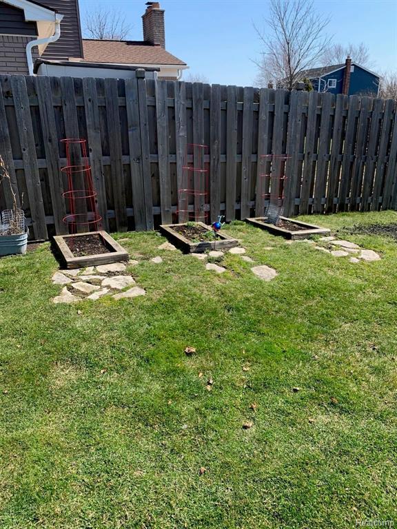 22111 Hall Road Woodhaven, MI 48183 - Photo 42 of 46