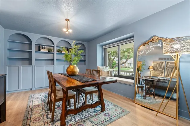 $439,900 | 312 Southeast Breon Bay, Lee's Summit, MO 64063