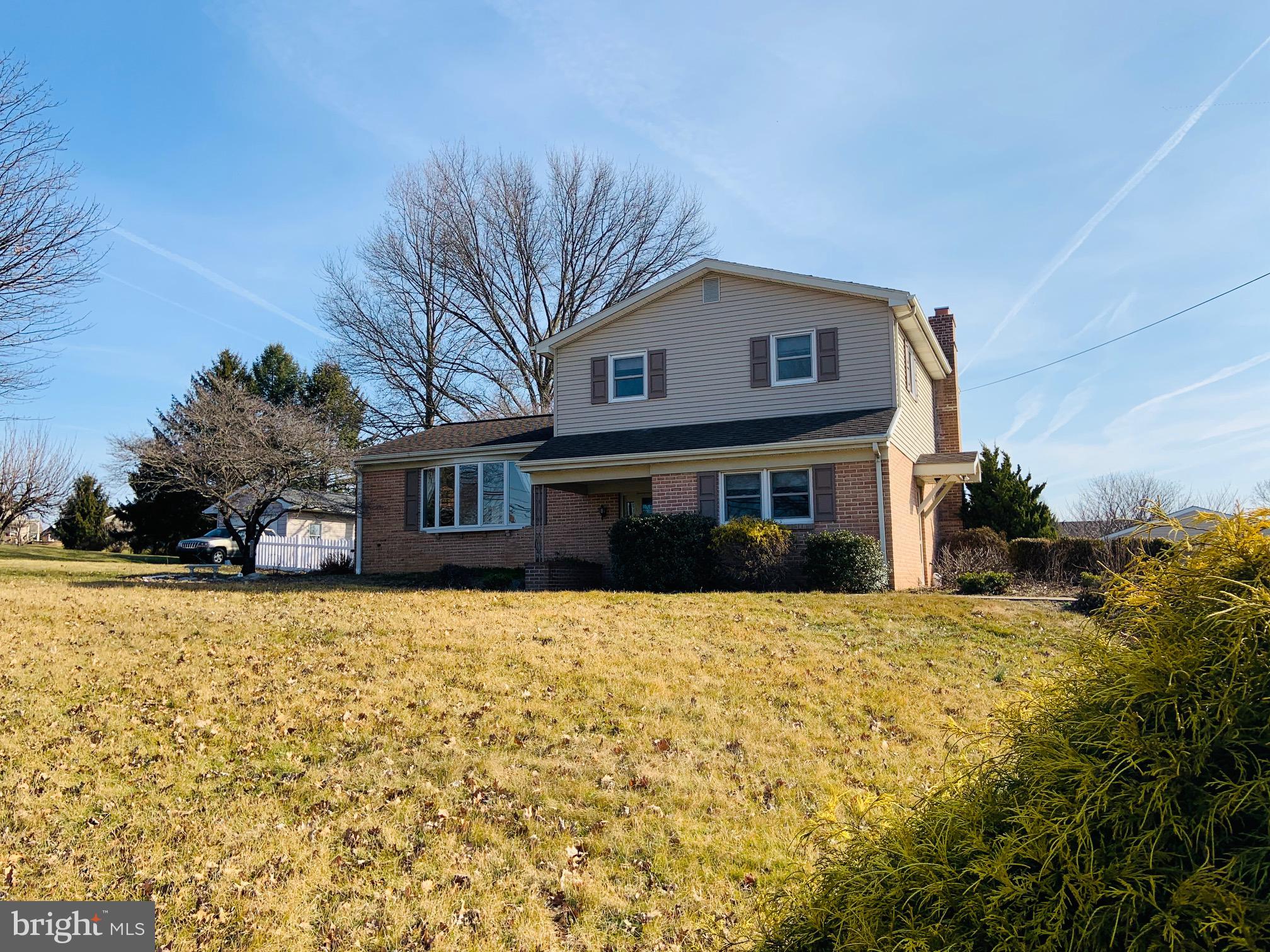 137 North Penryn Road Manheim, PA 17545 - Photo 1 of 20