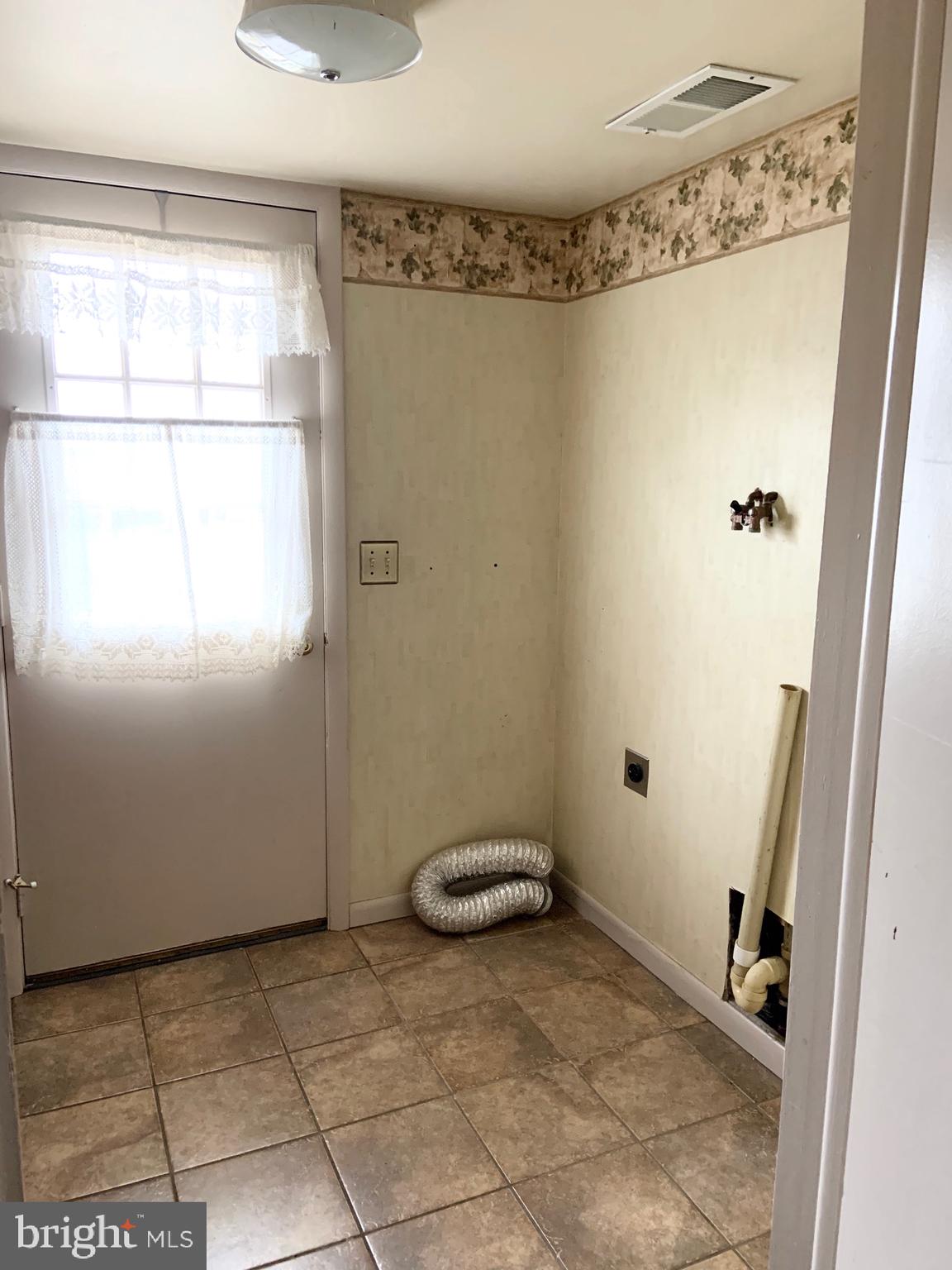 137 North Penryn Road Manheim, PA 17545 - Photo 16 of 20