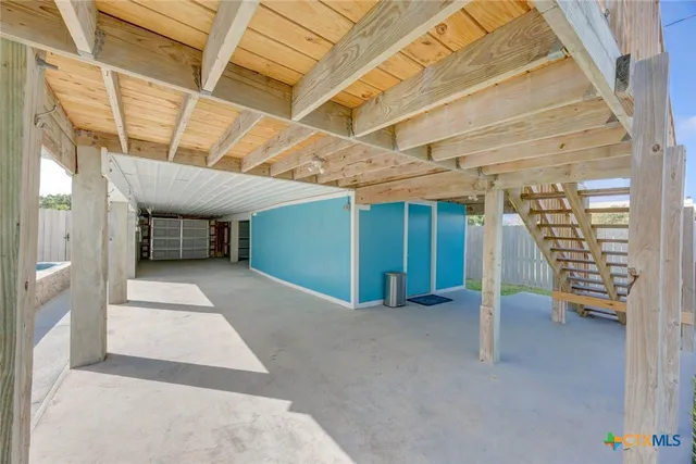 a view of a room with an entryway