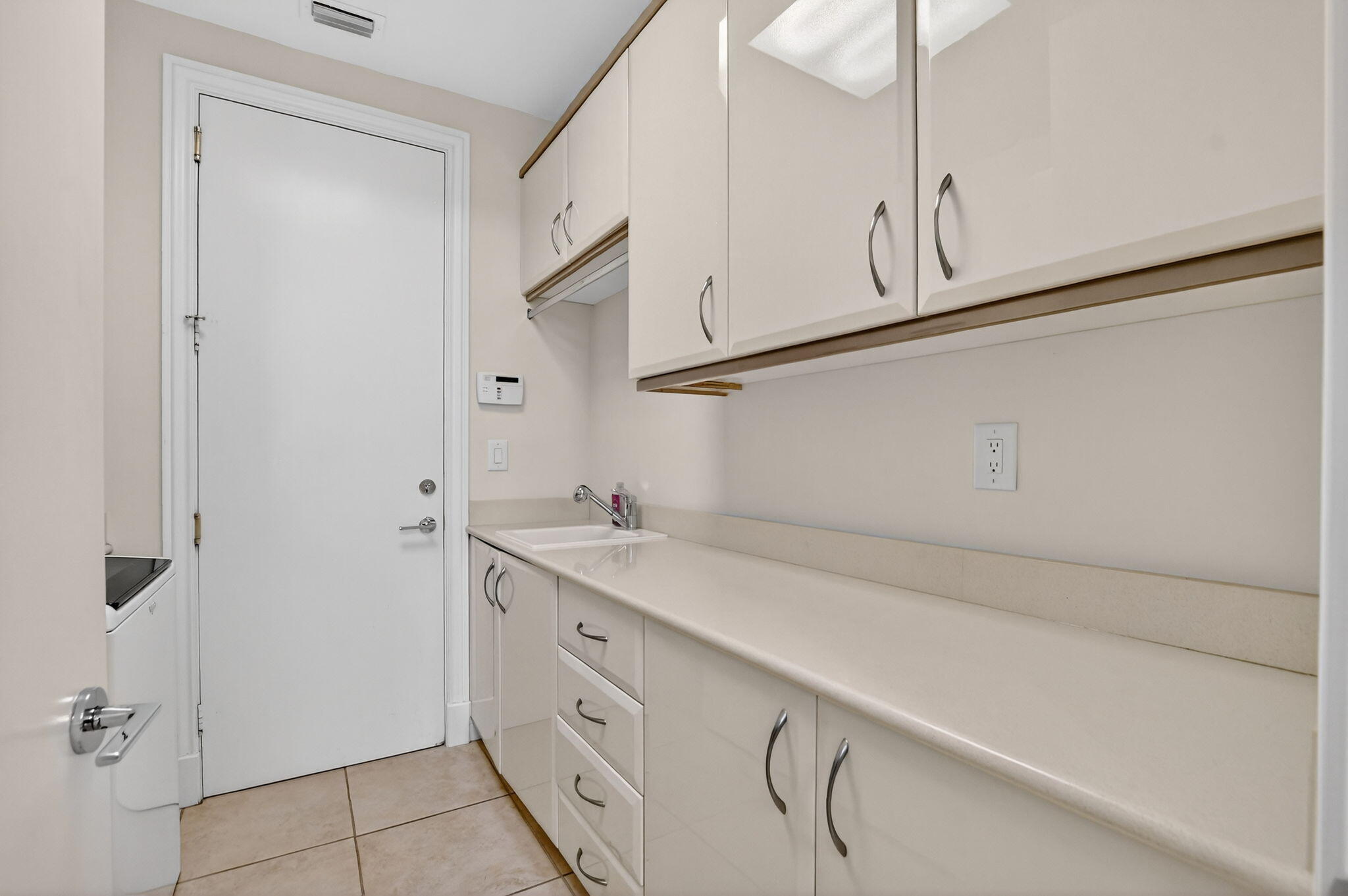 7567 Rexford Road Boca Raton, FL 33434 - Photo 23 of 95 27-web-or-mls-DSC_6033