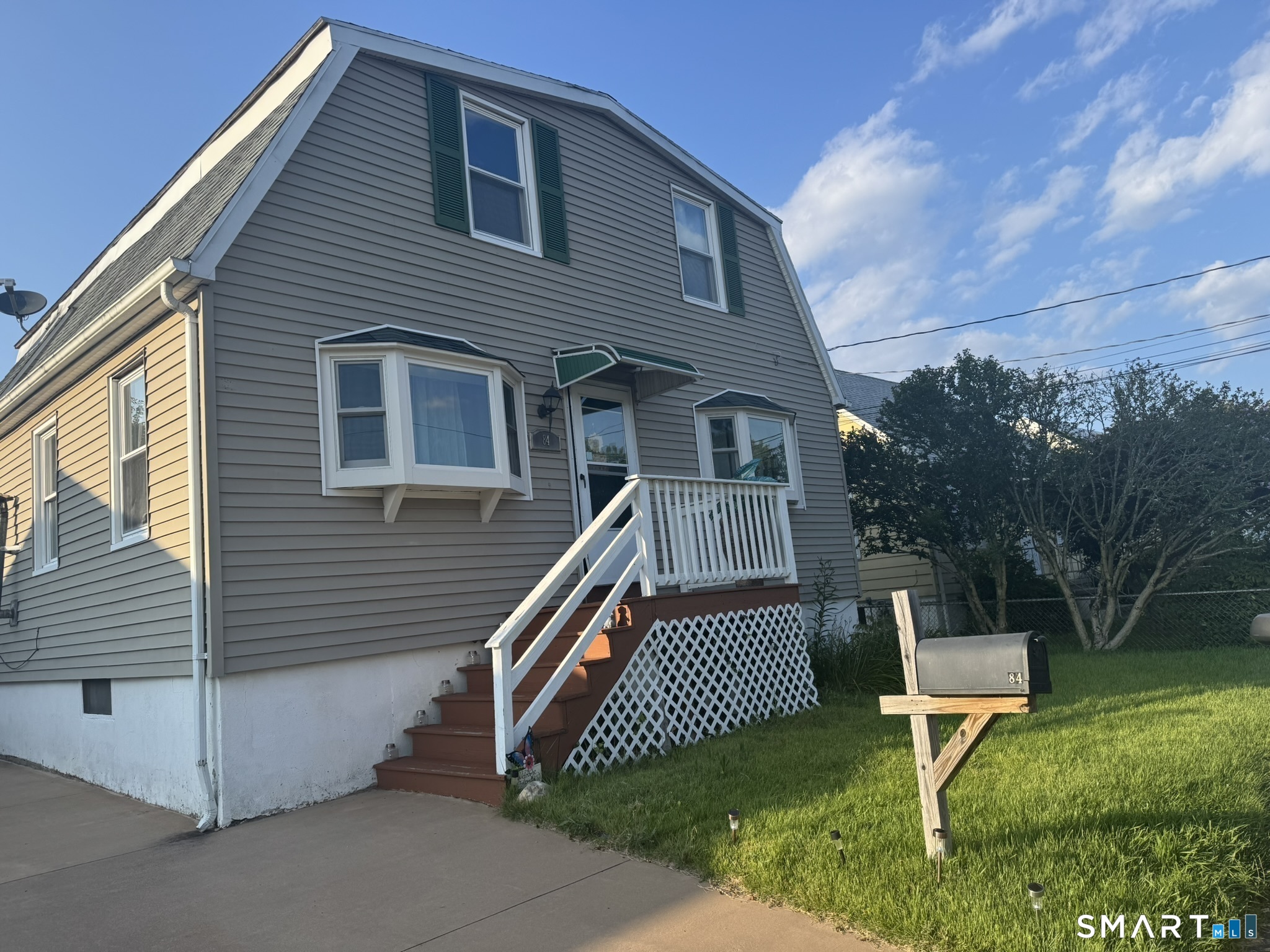 84 Anderson Avenue Waterbury, CT 06708 - Photo 9 of 40