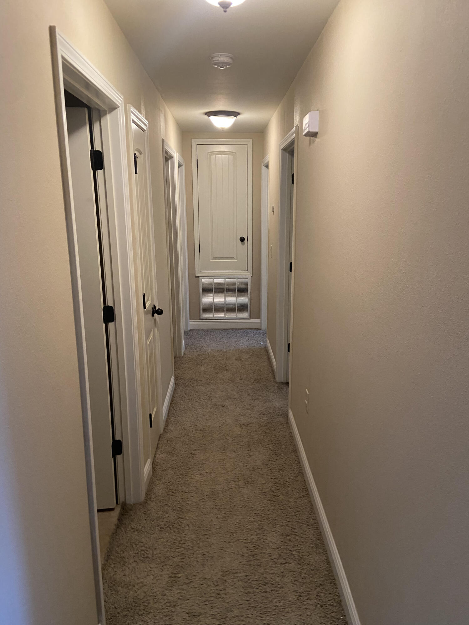516 Grand Ridge Drive Crestview, FL 32539 - Photo 15 of 30 a view of hallway