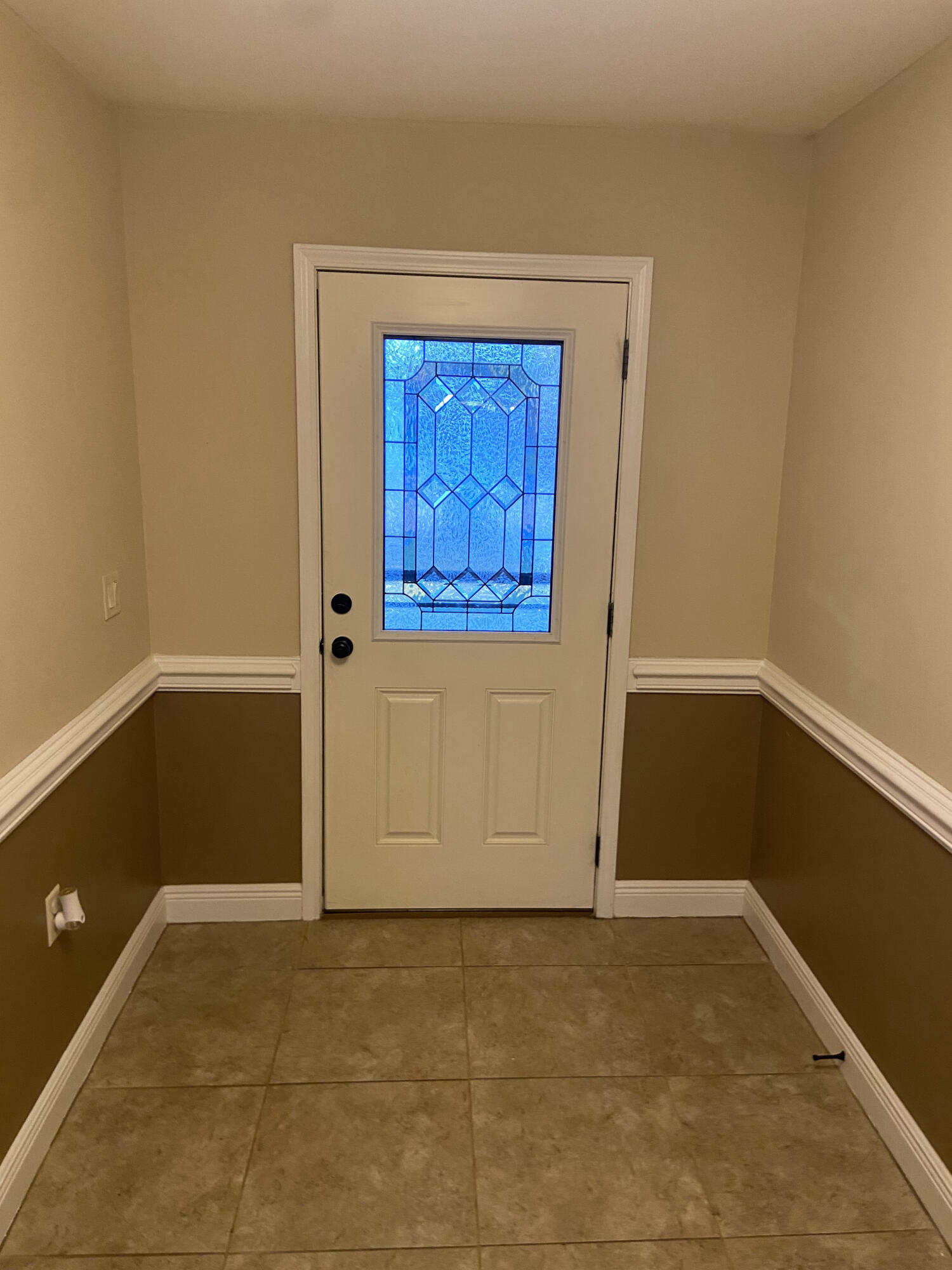 516 Grand Ridge Drive Crestview, FL 32539 - Photo 20 of 30 a view of an empty room