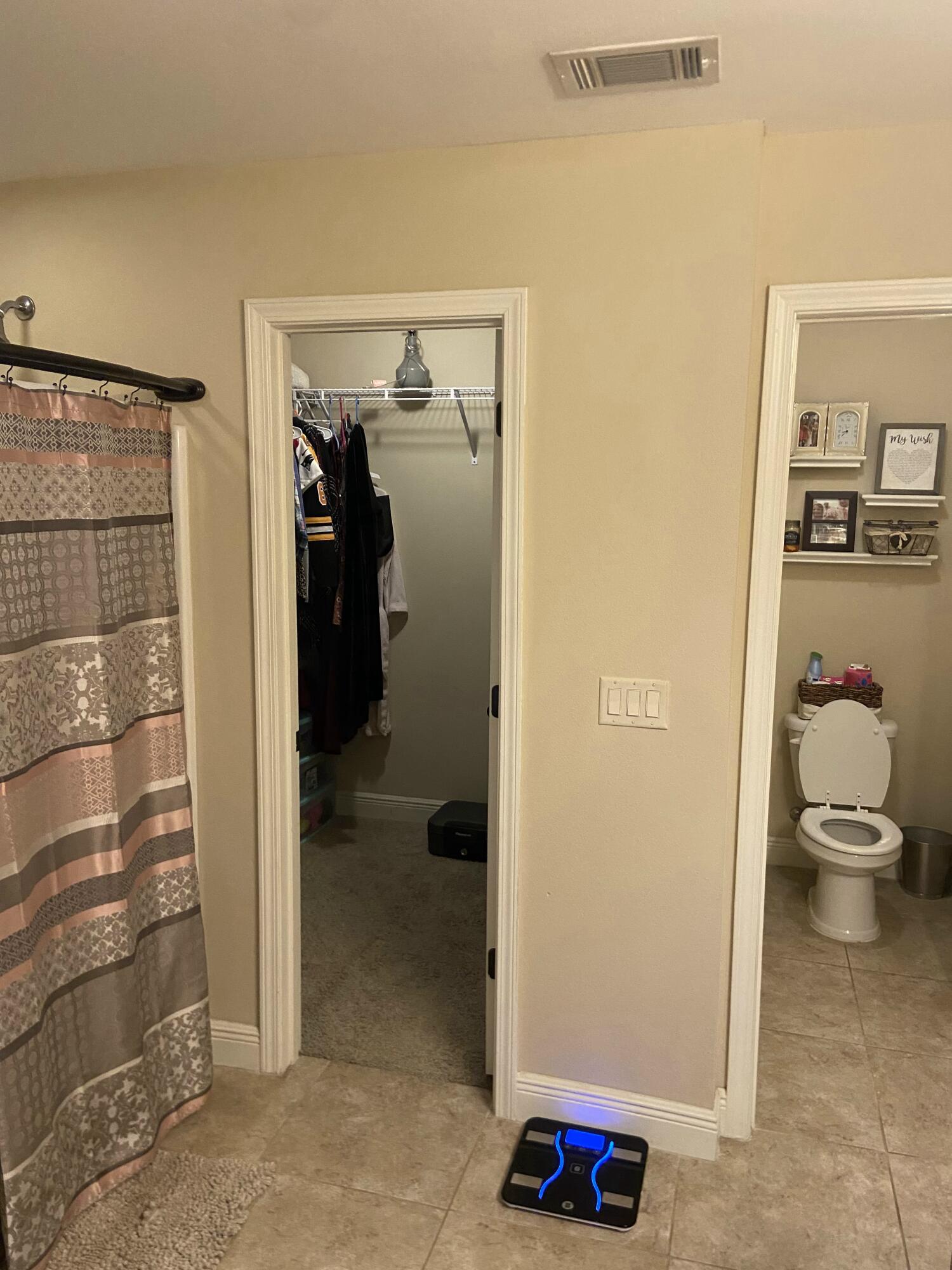 516 Grand Ridge Drive Crestview, FL 32539 - Photo 26 of 30 a bathroom with a shower