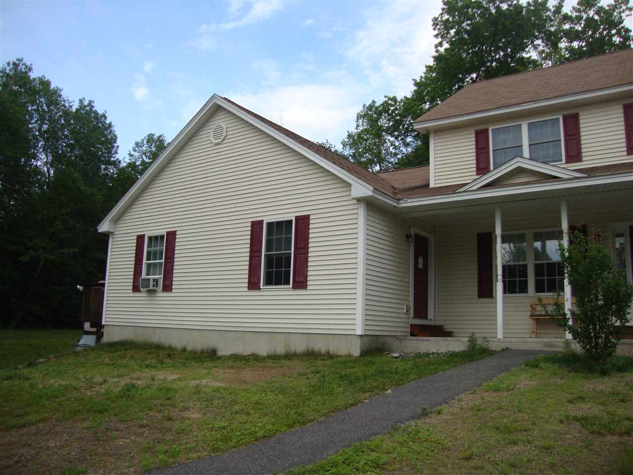 122 A High Range Road, Unit 122A Londonderry, NH 03053 - Photo 2 of 6 Gallery Image 2
