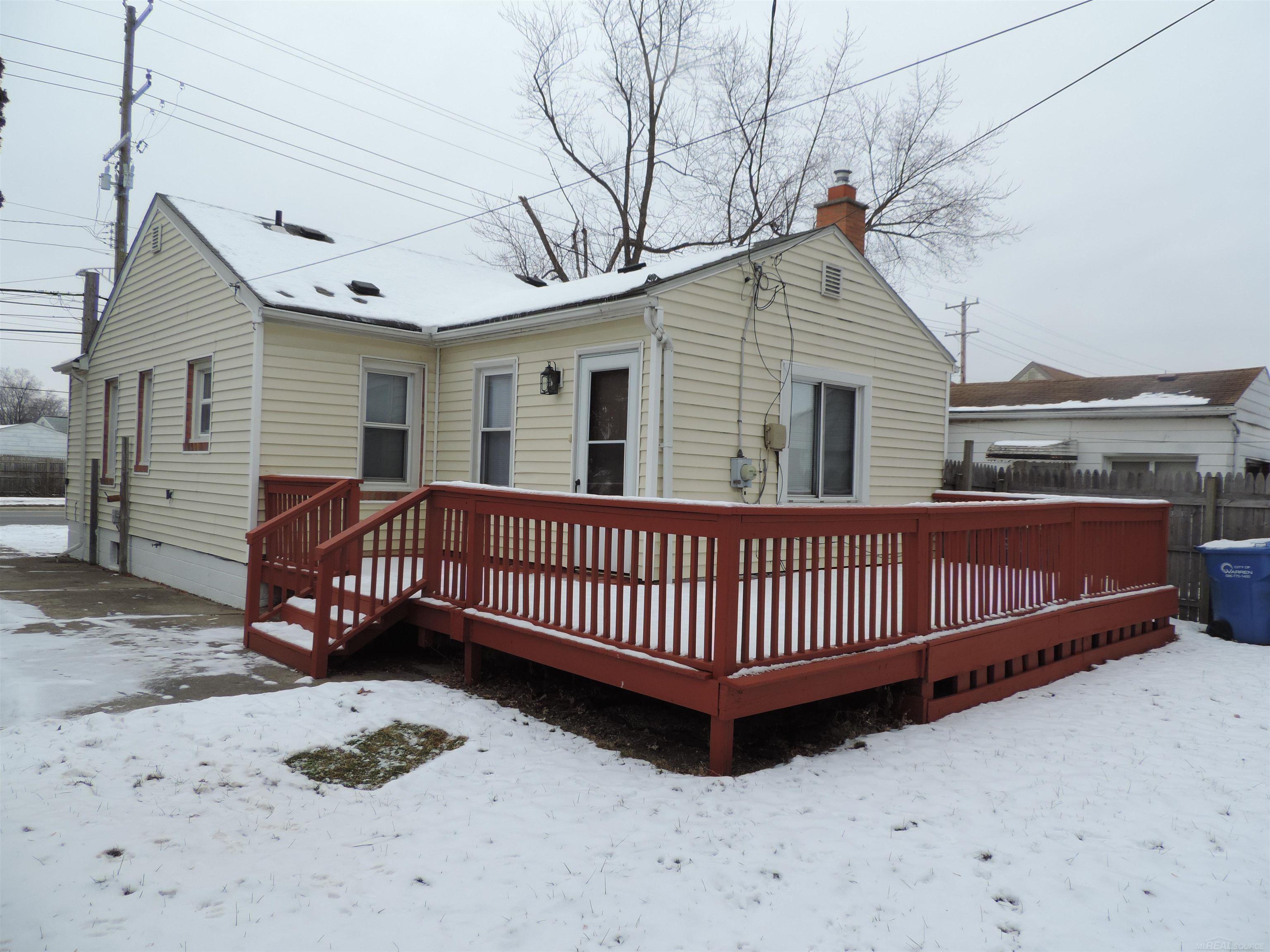 11036 Stephens Warren, MI 48089 - Photo 3 of 22