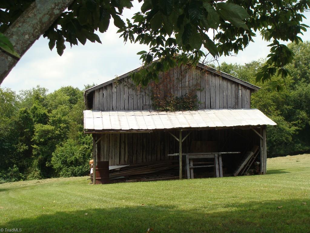 125 Shoaley Branch Road Elkin, NC 28621 - Photo 11 of 30 Gallery Image 11
