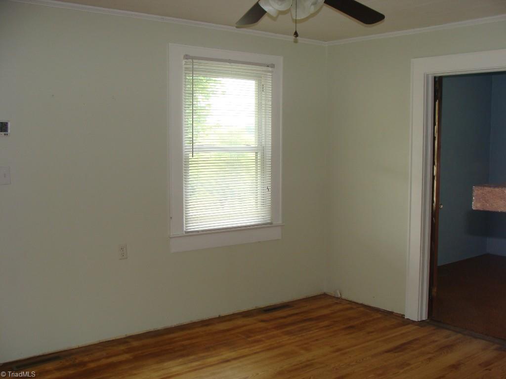 125 Shoaley Branch Road Elkin, NC 28621 - Photo 22 of 30 Gallery Image 22
