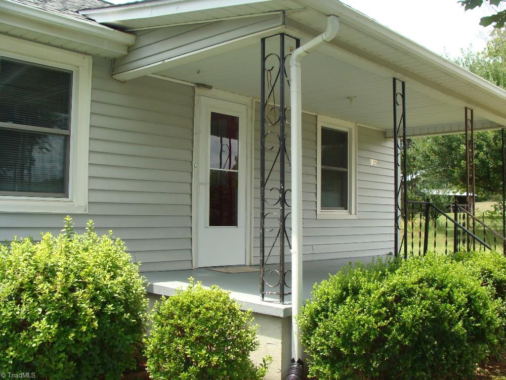 125 Shoaley Branch Road Elkin, NC 28621 - Photo 29 of 30 Gallery Image 29