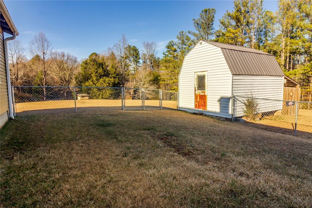 204 Chattooga Lake Road Mountain Rest, SC 29664 - Photo 13 of 15 Gallery Image 13