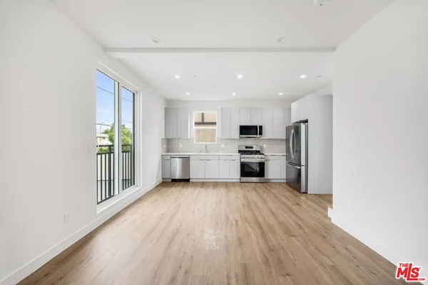 $4,500 | 11253 Hatteras Street, North Hollywood, CA 91601