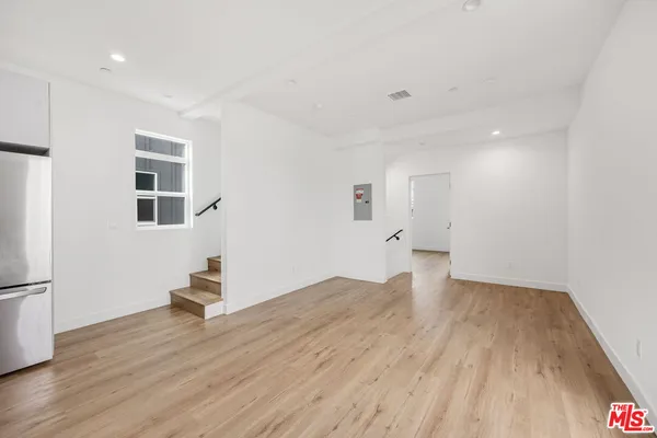 $4,500 | 11253 Hatteras Street, North Hollywood, CA 91601