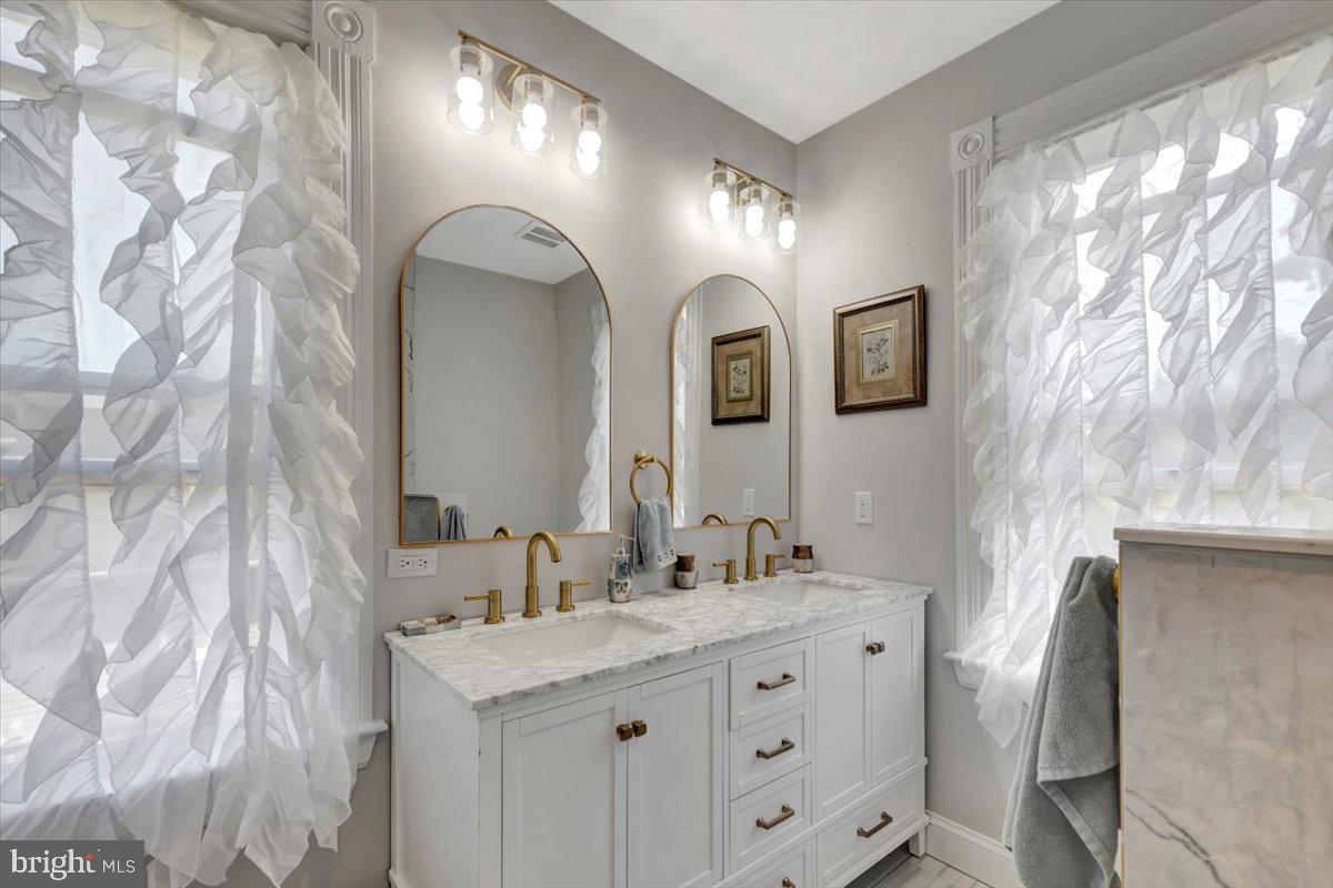 6732 Windsor Mill Road Gwynn Oak, MD 21207 - Photo 32 of 49 Bedroom 3/En Suite Bath