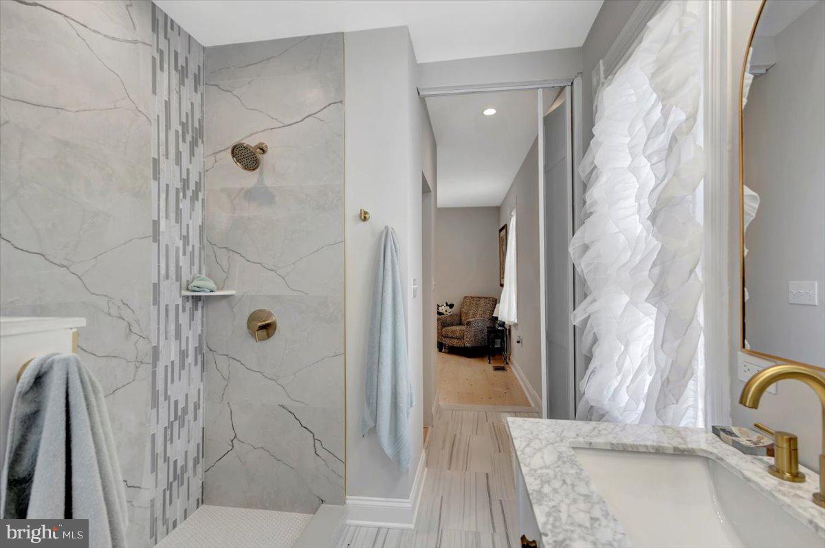 6732 Windsor Mill Road Gwynn Oak, MD 21207 - Photo 33 of 49 Bedroom 3/En Suite Bath