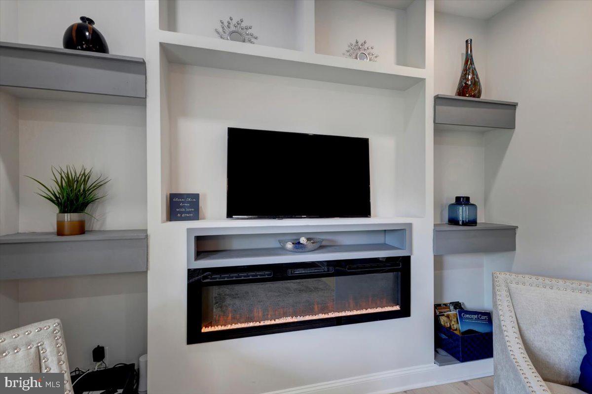 6732 Windsor Mill Road Gwynn Oak, MD 21207 - Photo 9 of 49 Fireplace