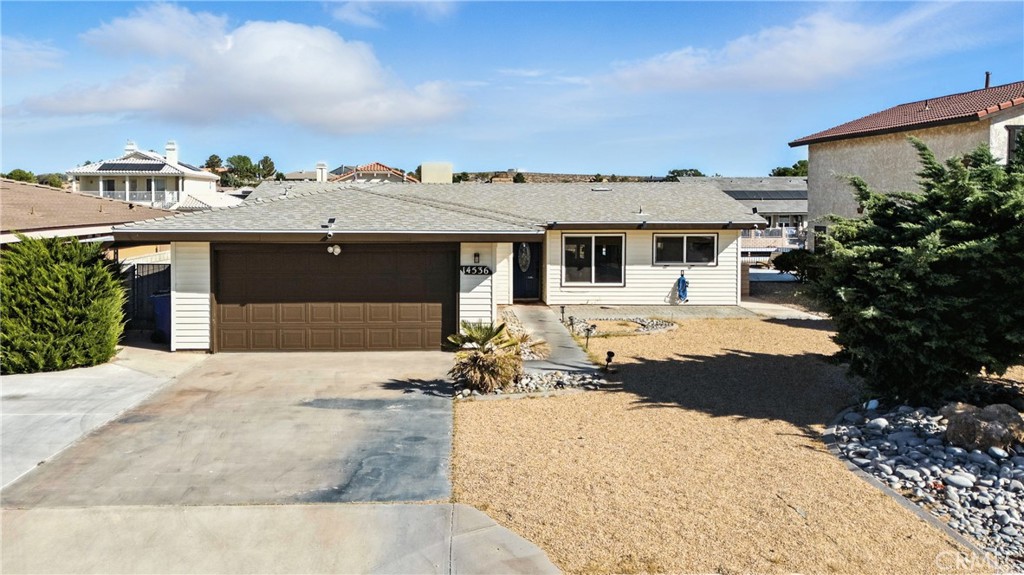 14536 Ketch Lane Helendale, CA 92342 - Photo 2 of 68