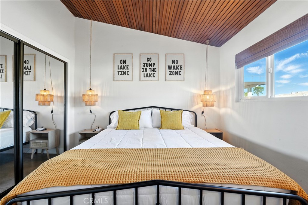 14536 Ketch Lane Helendale, CA 92342 - Photo 35 of 68