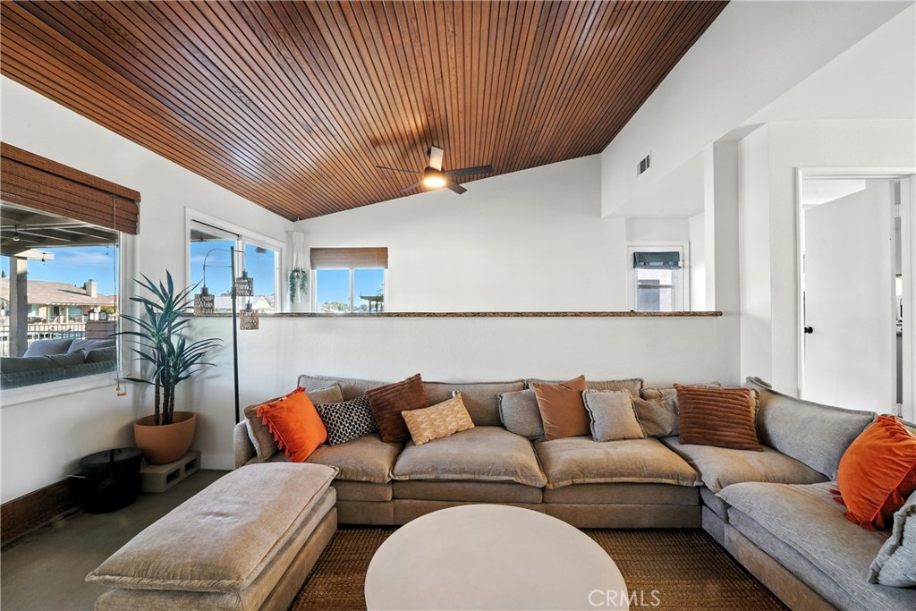 14536 Ketch Lane Helendale, CA 92342 - Photo 8 of 68