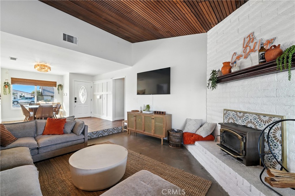 14536 Ketch Lane Helendale, CA 92342 - Photo 10 of 68