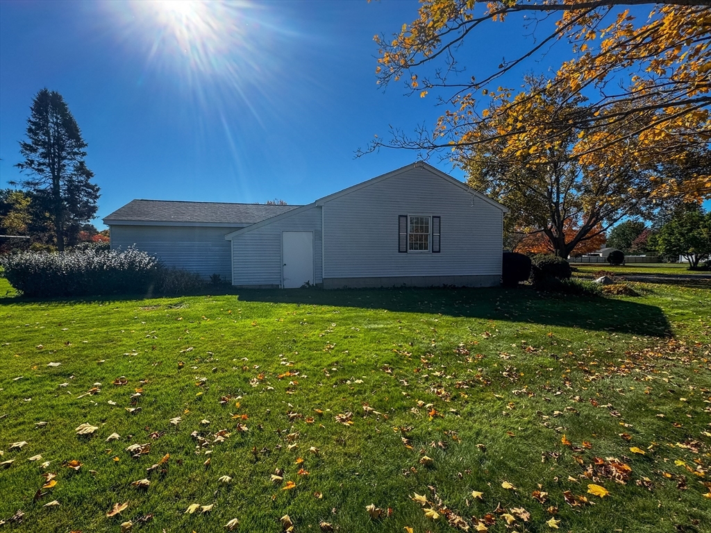 2 Scott Lane Hadley, MA 01035 - Photo 5 of 39