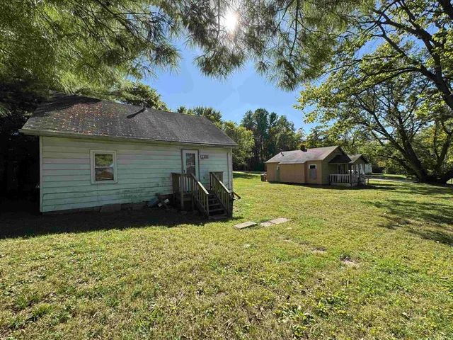 $275,000 | 1015 West Gourley Pike, Bloomington, IN 47404