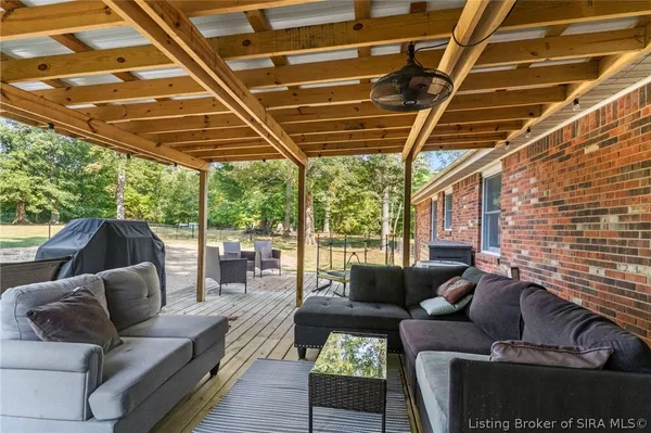 $324,900 | 375 North Hereford Lane, Madison, IN 47250