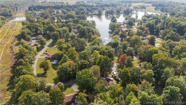 $324,900 | 375 North Hereford Lane, Madison, IN 47250