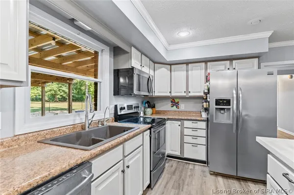 $324,900 | 375 North Hereford Lane, Madison, IN 47250
