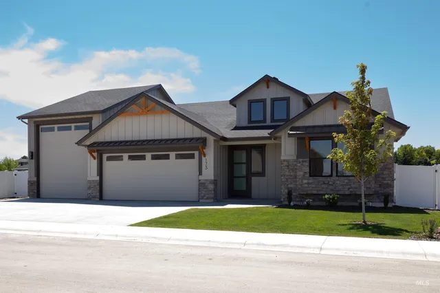 $824,999 | 173 East Jarvis Street, Meridian, ID 83642