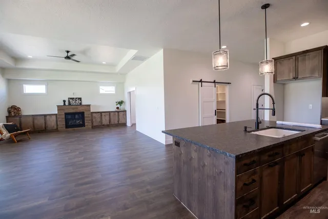 $824,999 | 173 East Jarvis Street, Meridian, ID 83642