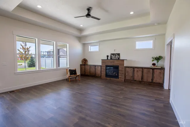 $824,999 | 173 East Jarvis Street, Meridian, ID 83642