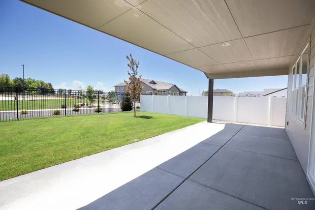 $824,999 | 173 East Jarvis Street, Meridian, ID 83642