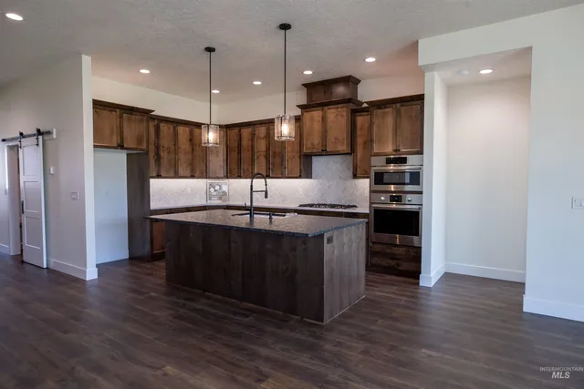 $824,999 | 173 East Jarvis Street, Meridian, ID 83642