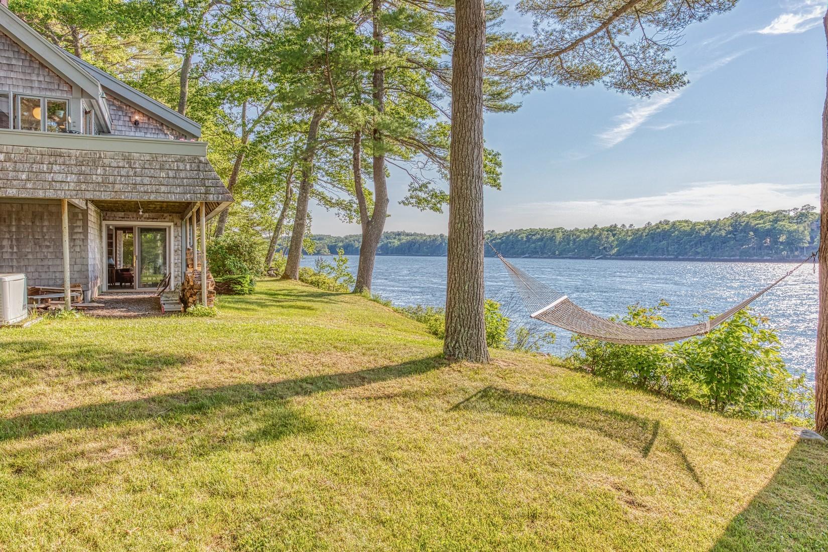 81 Shore Road Edgecomb, ME 04556 - Photo 32 of 46 81Shore-3599