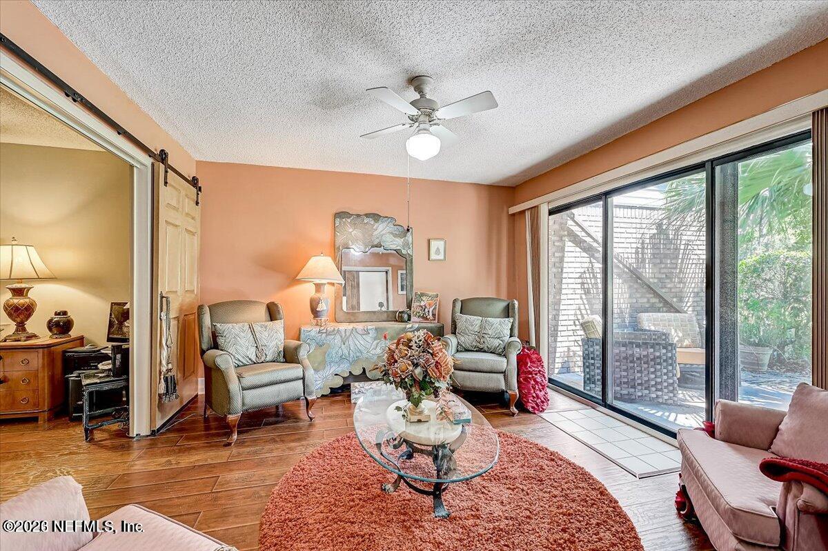 4251 Monument Road, Unit 803 Jacksonville, FL 32225 - Photo 17 of 48 Monument Rd. Primary sitting area or off