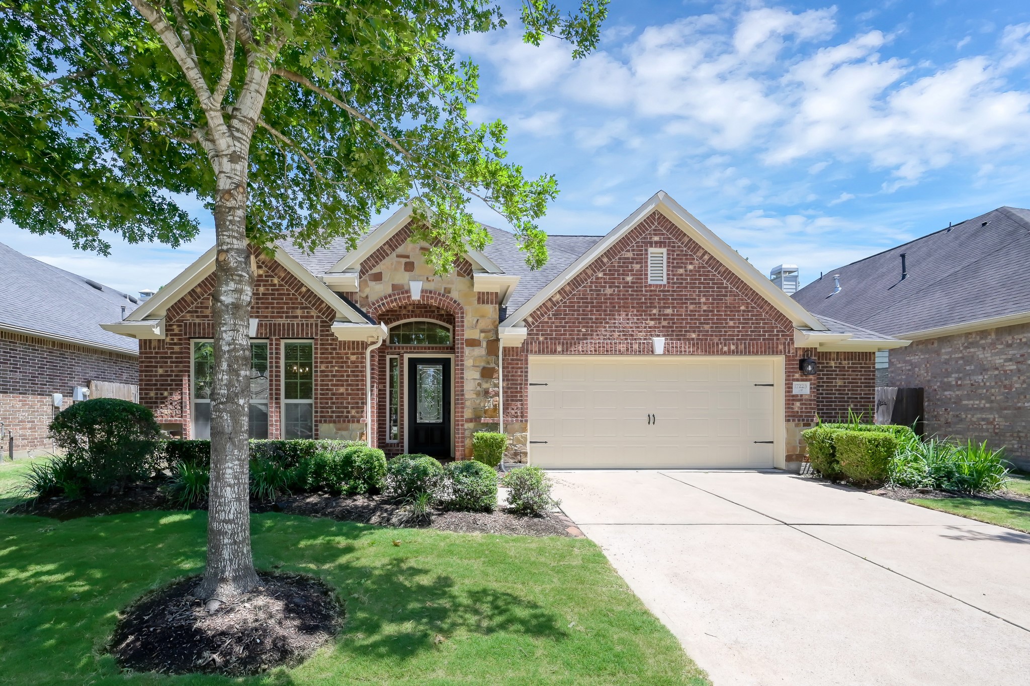 17223 Rookery Court Conroe, TX 77385 - Photo 3 of 45