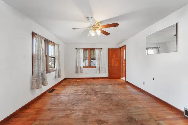 $140,000 | 321 Andrews Street, Johnson City, NY 13790