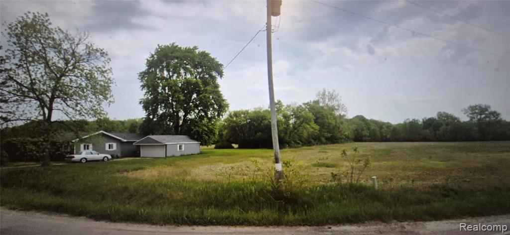 14700 Darling Road Milan, MI 48160 - Photo 3 of 5