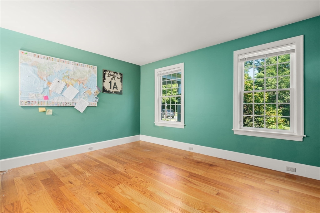 110 Northfield Road Lunenburg, MA 01462 - Photo 15 of 42 Gallery Image 15