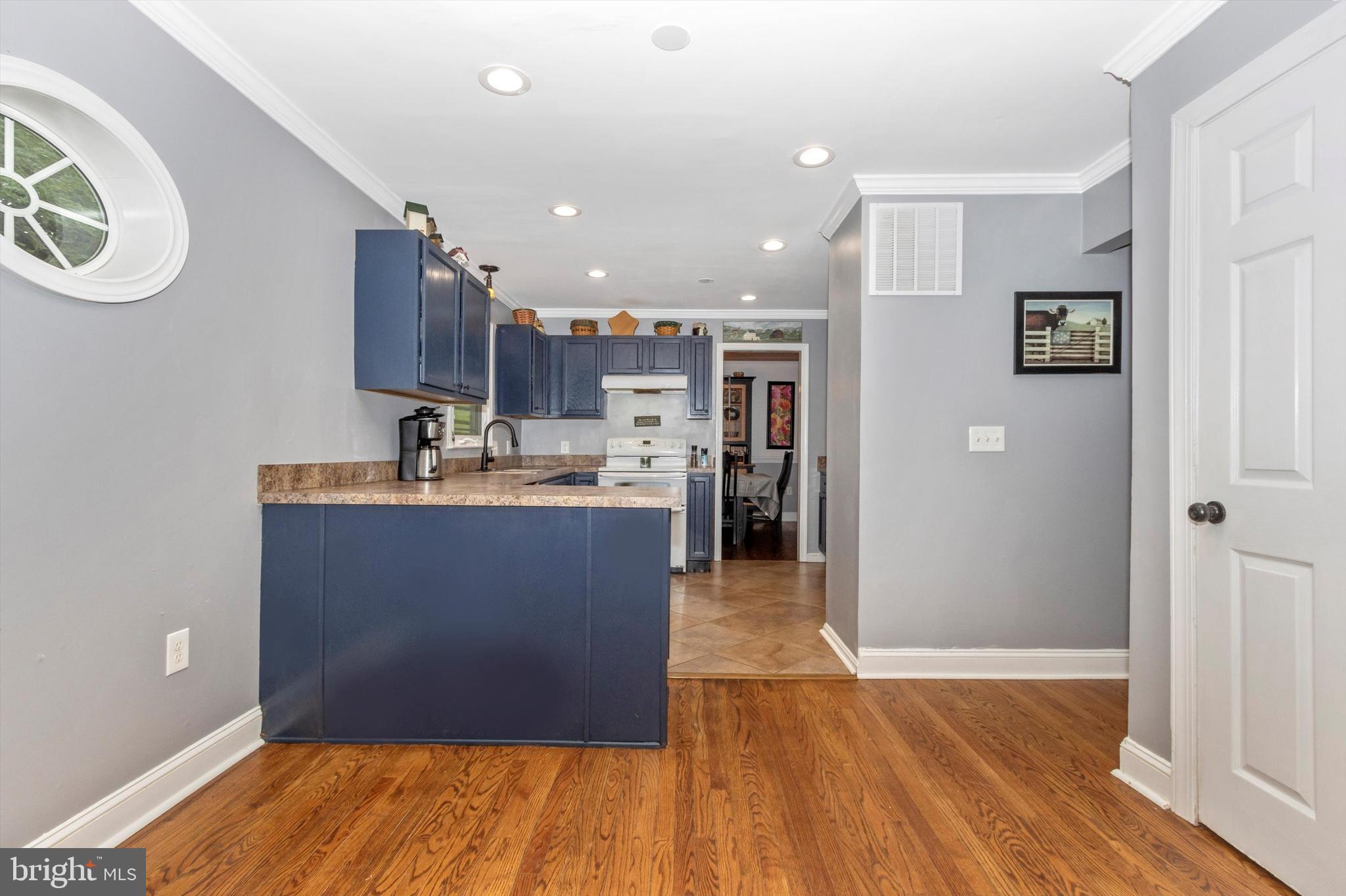 6701 Hemlock Point Road New Market, MD 21774 - Photo 13 of 52 kitchen