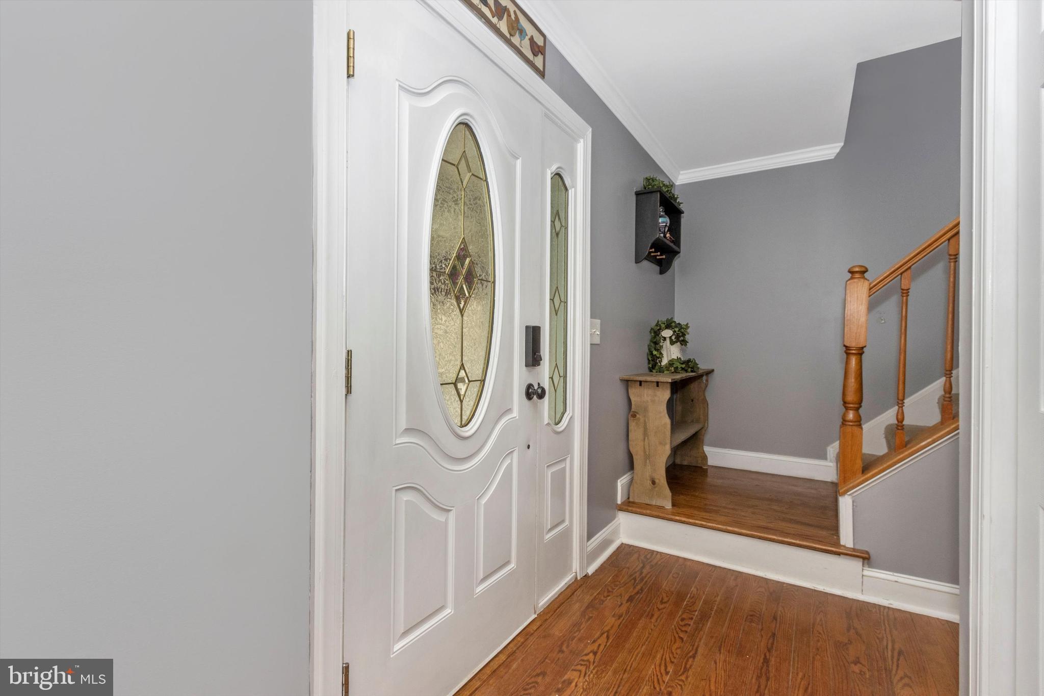 6701 Hemlock Point Road New Market, MD 21774 - Photo 3 of 52 Entry way