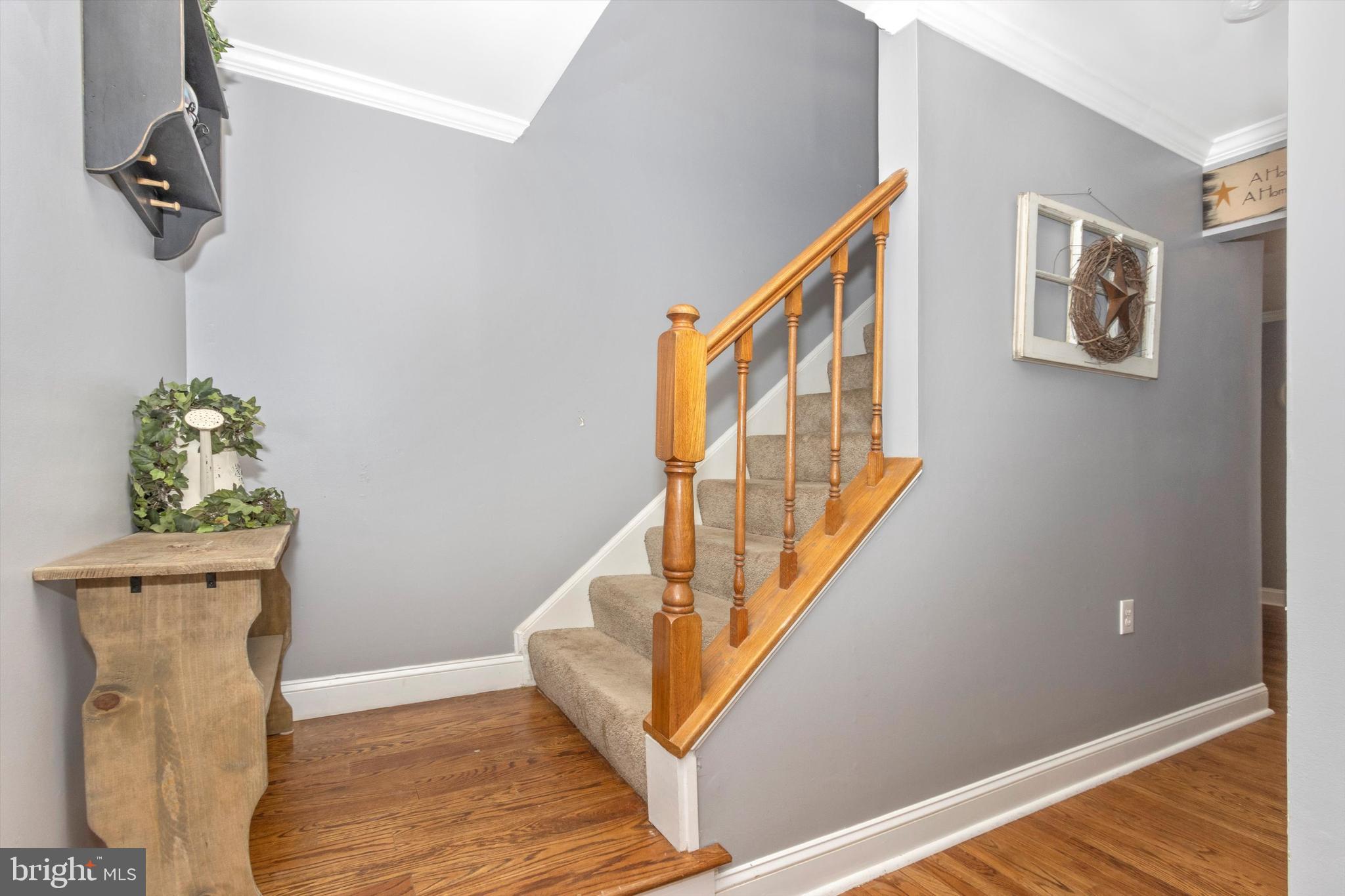 6701 Hemlock Point Road New Market, MD 21774 - Photo 5 of 52 Entry way to stairs