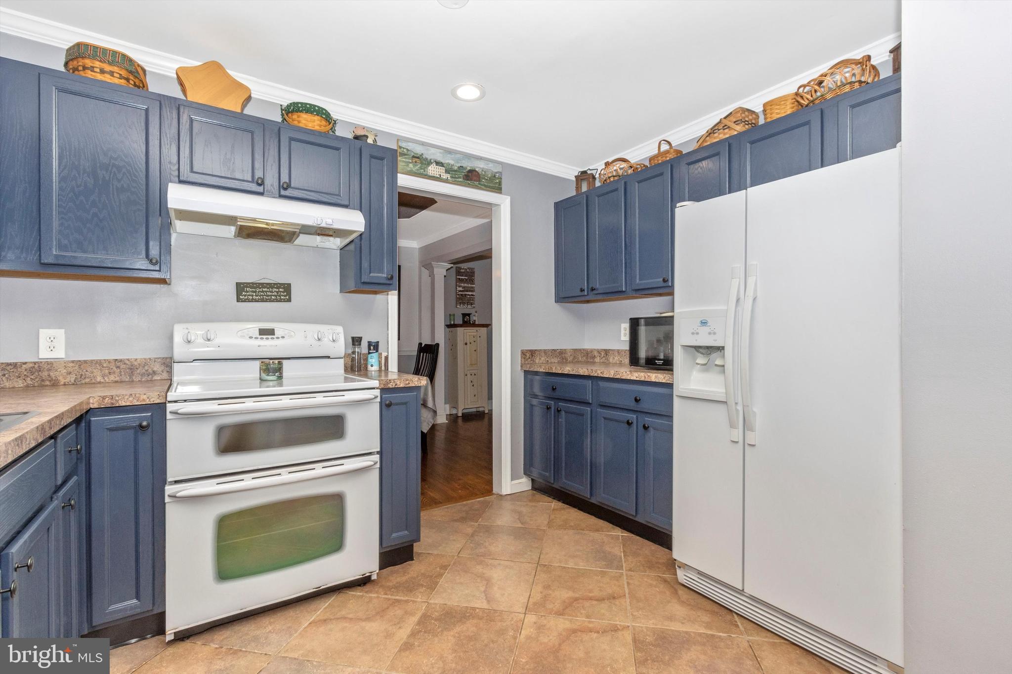 6701 Hemlock Point Road New Market, MD 21774 - Photo 10 of 52 kitchen