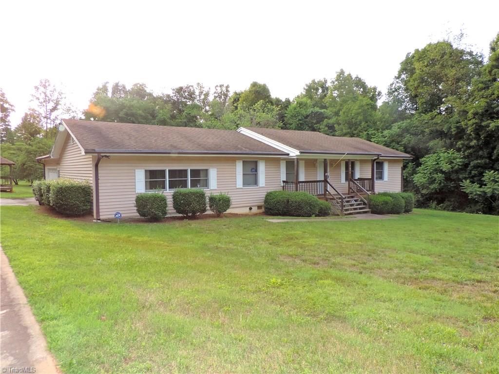 7075 Shop Road Pfafftown, NC 27040 - Photo 1 of 17 Gallery Image 1